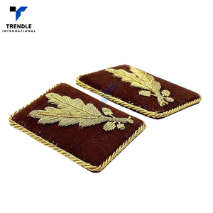 Chemises de luxe à col amovible faites à la main |   Broches de sécurité en fil blanc doré, broderie, feutre non tissé, taille personnalisée - Product Image 4