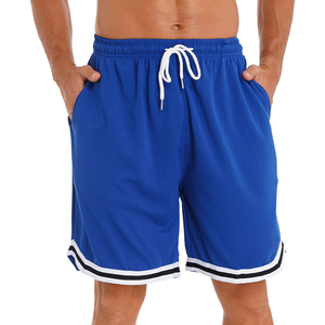 Shorts de basketball en mesh respirant pour hommes avec cordon de serrage, short de sport athlétique avec poches et ourlet rayé, vente en gros OEM - Product Image 3