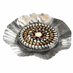 Tazón de Chocolate de Metal Plateado de Alta Calidad, Diseño Único, Tazón Decorativo para Dulces, Ideal para Eventos, Fiestas y Regalos de Boda, Excelente Precio - Product Image 1