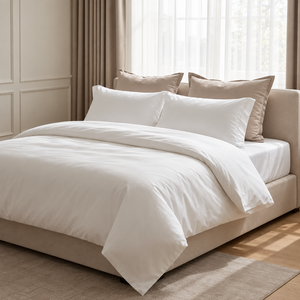 Parure de lit d'hôtel en coton blanc rayé 300TC, douce et respirante, 4 pièces : 2 taies d'oreiller, housse de couette, drap-housse - Product Image 4