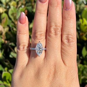Bague de fiançailles pour femme en diamant marquise, sertie à griffes, 4,10 carats, diamant de laboratoire, alliance éternité en vermeil 14 carats, cadeau pour fête ou anniversaire - Product Image 1