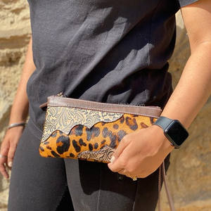 Cartera de mano de cuero con herramientas Monedero Pelo en embrague de cuero Carteras de cuero con estilo Único para mujeres - Product Image 4