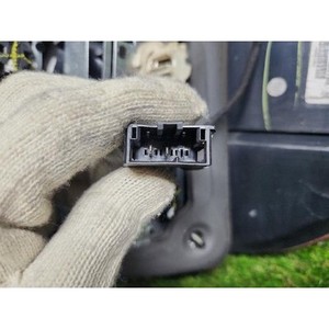 ไฟท้ายมือสองรุ่น M-class ด้านซ้าย A1648203964 - Product Image 5