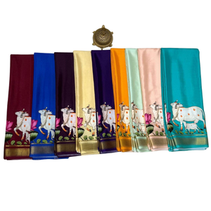 Sari en soie violette de qualité supérieure avec bordure en zari doré et pallu à motif de lotus et de vache – Vêtement traditionnel indien - Product Image 5