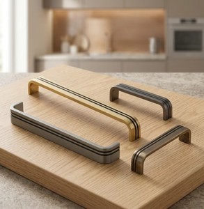 Manija de Gabinete Moderna de Lujo de Latón Sólido Premium, Acabado Negro Grafito SS, Herrajes para Muebles de Cocina y Cajones, Venta al por Mayor a Granel - Product Image 3