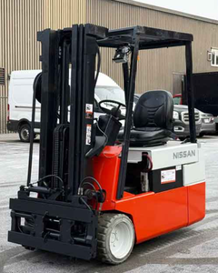 Sit <b>Down</b> 3 wheel Electrics Forklift NissanOT50 4150 lbs - Product Image 4