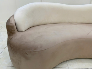Sofá Moderno en Forma de U, Tapizado en Terciopelo, Tres Plazas, Respaldo Acolchado, Cómodo y Duradero, Relleno de Espuma, Mueble para Sala de Estar, Apartamento u Hotel - Product Image 3