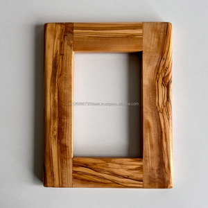 Marco de Fotos Cuadrado Elegante Casglow Heritage de Madera - Ecológico y Duradero para Montaje Vertical en Pared - Product Image 1
