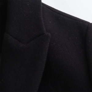 Nouvelle veste longue noire pour femme, coupe ample et amincissante, style épuré et élégant - Product Image 2