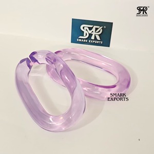 Elegante Adorno de Pared de Resina Acrílica con Eslabones de Cadena, Decoración Transparente para Interiores de Casas de Lujo - Product Image 1