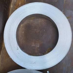 ผู้จัดจำหน่ายเหล็กม้วนรีดร้อนชุบสังกะสีแบบตัดละเอียด GI Strip ขายส่ง - Product Image 2