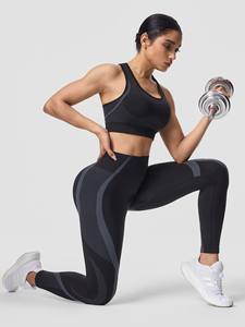 Conjunto Deportivo para Mujer, Sujetador Deportivo Sin Costuras a Rayas y Leggings de Yoga de Cintura Alta, Transpirables, Ideales para el Gimnasio - Product Image 4