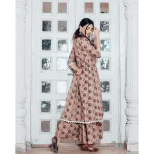 Ensemble assorti Kurta floral violet brun avec manches trois-quarts, taille XS - Product Image 3