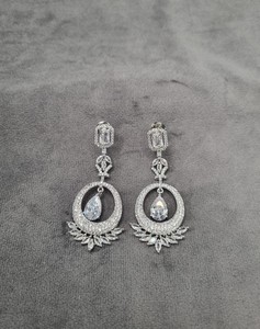 Boucles d'oreilles pendantes tendance pour femme, design halo rond et goutte d'eau, bijoux fantaisie pour soirée, vente en gros - Product Image 2