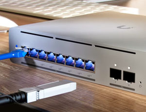 NUEVO Switch de Red Administrado Pro XG8 de 8 Puertos 10G PoE++ Compatible, Construcción en Acero - Product Image 4