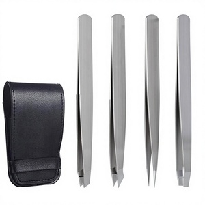 แหนบถอนขนคิ้ว ปลายเฉียง ดีไซน์ปลายแหลม สีเงินเมทัลลิก แม่นยำ เป็นมิตรต่อสิ่งแวดล้อม สำหรับการกำจัดขนอย่างมีประสิทธิภาพ - Product Image 1