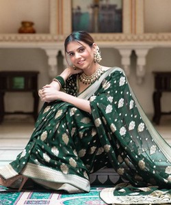 Green Silk Saree Gold Floral Print Banarasi Style Traditional Indian Wedding Party Wear Women <b>Floor</b>-Length Regular Fit All - Product Image 2