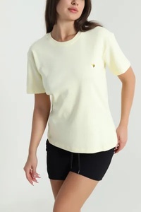 เสื้อยืดแขนสั้นผู้หญิง Ever Glow Plus Size ระบายอากาศได้ดี ป้องกันการเป็นขุย เป็นมิตรกับสิ่งแวดล้อม แห้งเร็ว สไตล์ลำลอง สำหรับผู้ใหญ่ - Product Image 3