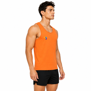 Comodidad de algodón premium con costuras impecables en la camiseta sin mangas para hombre, con frescura y comodidad para practicar deportes y caminatas de verano, uso diario. - Product Image 4