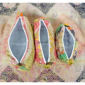 Lot de 3 trousses de toilette Kantha 100 % coton avec fermeture éclair et pompons – Modernes, grandes, légères, écologiques et portables pour femmes - Product Image 5