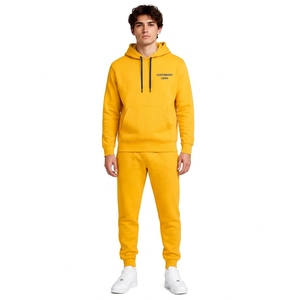 Ensemble de survêtement jaune pour homme, sweat à capuche et pantalon, manches longues, couleur unie, vêtement décontracté avec logo imprimé sur le devant, matière en coton respirant, automne - Product Image 1