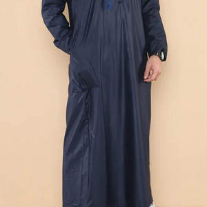 Thobe islamique pour hommes, élégant et de haute qualité, 100% coton, long, couleur foncée, vêtements pour hommes, thobe / thawb pour le Ramadan - Product Image 6