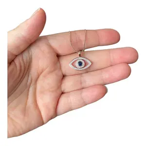 Collier pendentif Tishya Diamond Moissanite Evil Eye en argent sterling 925 plaqué or rose, pierre centrale bleue taille brillant, 3,50 g - Product Image 2