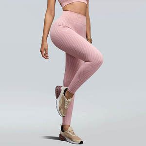 Ensemble de yoga durable pour femmes, soutien-gorge de sport sans couture et leggings, vêtements de sport respirants pour la salle de sport, vêtements de sport actifs - Product Image 4