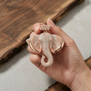 Pendentif Éléphant Hip Hop Personnalisé en Argent 925 avec Diamants Moissanite, Vente en Gros - Product Image 1