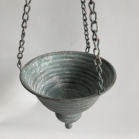 Pot Bunga Gantung Dinding Besi Bertekstur Antik Berlapis Bubuk Ramah Lingkungan Tahan Lama Gaya Pedesaan Rustic Farmhouse
