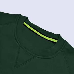 เสื้อสเวตเชิ้ตคอกลมสีเขียวเข้มสำหรับผู้ชาย ทรงปกติ ผ้าฝ้ายถัก 100% สวมใส่สบายๆ - Product Image 2