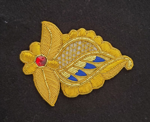 Badges personnalisés brodés en tissu, faits à la main, pour tablier de maître maçonnique, vente en gros, épingles de sécurité à bouton, unisexe - Product Image 2