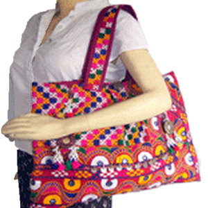 Bolso Étnico Banjara Estilo Hobo, Bolso de Hombro Bordado Tribal Vintage, Bolso Bandolera Bohemio Hippie Hecho a Mano, Colorido, para Festivales - Product Image 1