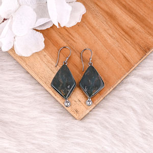 Pendientes de latón elegantes con piedra de ágata sanguina de calidad premium o pendientes llamativos, pieza al por mayor para tamaño personalizado, ¡gran oferta! - Product Image 2
