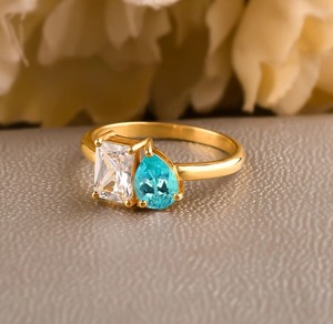 Anillo Toi et Moi de Moissanita y Turmalina Paraíba, Plata de Ley 925 Chapada en Oro, Anillo de Compromiso de Dos Piedras, Regalo para Ella - Product Image 3