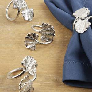 Anillo de Servilleta de Metal Vintage Inspirado en un Diseño Atemporal, Perfecto para Decoración de Mesa Clásica y Cenas de Estilo Tradicional - Product Image 1