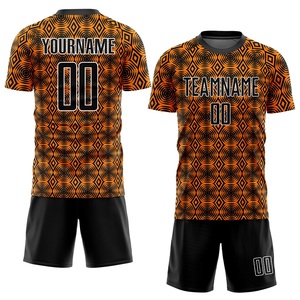 Conjunto de Camiseta de Fútbol Naranja y Negra con Patrón Geométrico, Impresión Sublimada, Cuello Redondo, Manga Corta, Unisex, Transpirable, para Adultos - Product Image 1