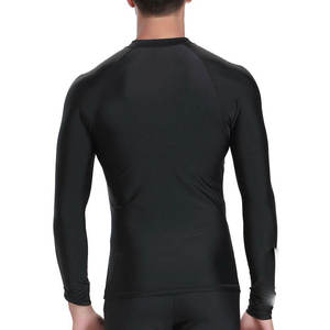 Maillot de bain pour homme à manches longues, col rond, anti-UV, séchage rapide, en spandex et polyester, style combinaison de plongée, toutes saisons - Product Image 4