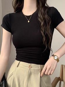 เสื้อครอปสไตล์ร่วมสมัยสำหรับผู้หญิง ทรงพอดีตัว ดีไซน์น้ำหนักเบา เหมาะสำหรับกิจกรรมประจำวัน งานสังสรรค์ และการพักผ่อน - Product Image 6