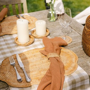 Beautifully Handcrafted Rattan Oval Scallop Placemat <b>Tablemat</b> - Product Image 5