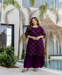 Conjunto de Kurti Sharara de Algodón con Bordado de Lentejuelas y Georgette de Lujo, con Dupatta, para Uso Festivo, en Stock, Multicolor, Prenda Étnica - Product Image 4