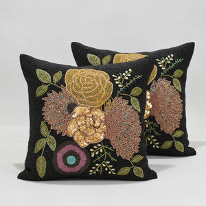 Funda de Almohada Cuadrada Negra con Bordado Floral y Cuentas, Hecha a Mano, de Lujo, Decoración Moderna para Sofá, Exportación Personalizada de Fábrica - Product Image 1
