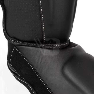Espinilleras de Cuero PU de Alta Calidad, Ligeras, Protección Profesional, Transpirables, Compresivas y Duraderas - Product Image 5