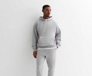 Sweat-shirt à capuche gris clair pour homme, coupe classique, coton French Terry, vêtements décontractés pour l'automne - Product Image 3