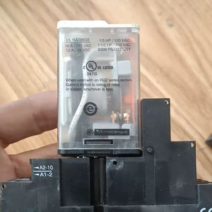 Relais RUMC3AB1F7, produit original - Product Image 1