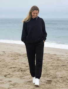 Conjunto Deportivo de 2 Piezas con Capucha y Logotipo Personalizado para Mujer, Invierno 2026, Informal, de Forro Polar Sólido - Product Image 2