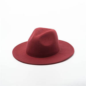 Chapeau Fedora en polyester tendance pour femmes et hommes, style classique, décontracté, à large bord, chapeau jazz - Product Image 1