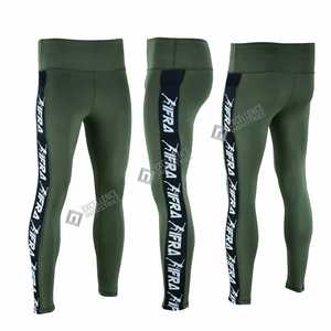 Conjunto de Yoga sin Costuras con Sujetador Deportivo y Leggings Transpirables con Estampado por Sublimación Completa, Hecho en Pakistán, OEM ODM - Product Image 6