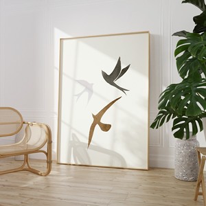 Sculpture d'oiseau artisanale en bois d'acacia Aqdus Saleem |   Art minimaliste |   Écologique et durable |   Présentoir de table |   Vente en gros - Product Image 4