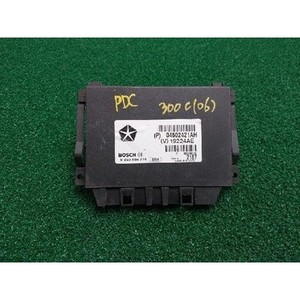 300 ECU y Módulos de Computación Usados 04602421AH - Product Image 1